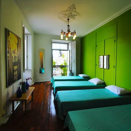 Penzion In 1/camoes House *