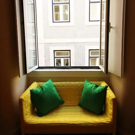 Gasthuis In 1/camoes House
